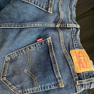 Levi Blue jeans